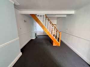 Photo 7- click for photo gallery